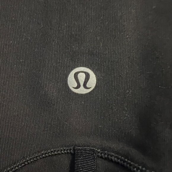 NWT Lululemon Define Relaxed Fit Jacket in Luon - Black - Size 8 - Picture 6 of 10